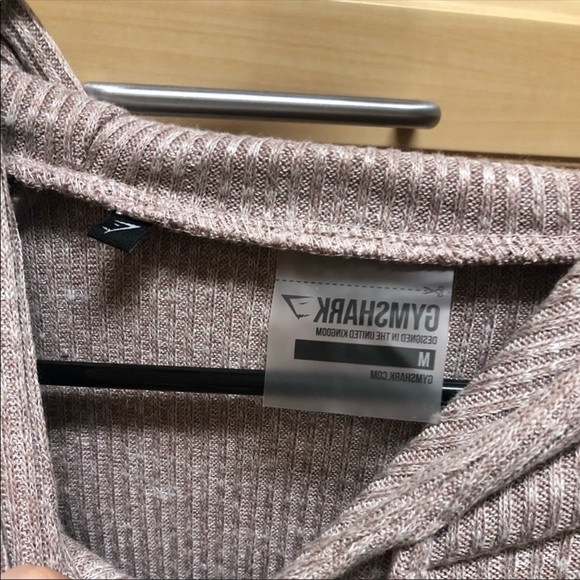 Gymshark slounge cropped long sleeve - Picture 2 of 2